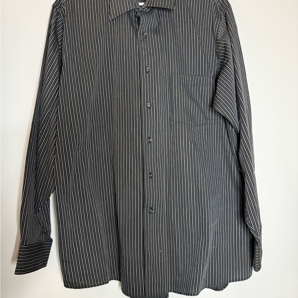 Arrow Black and‎ White Casual Button Down Shirt